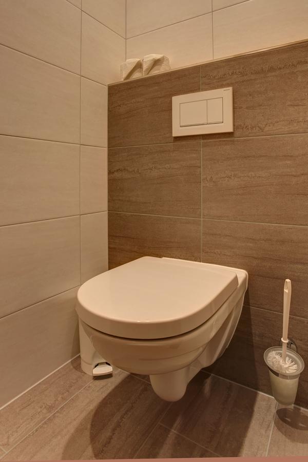 Appartement Habicher เพทท์นอย อัม อาร์ลแบร์ก ภายนอก รูปภาพ