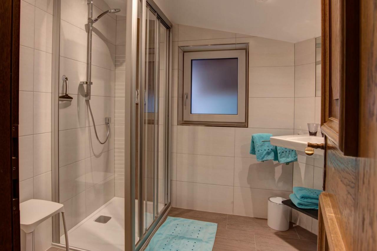 Appartement Habicher เพทท์นอย อัม อาร์ลแบร์ก ภายนอก รูปภาพ